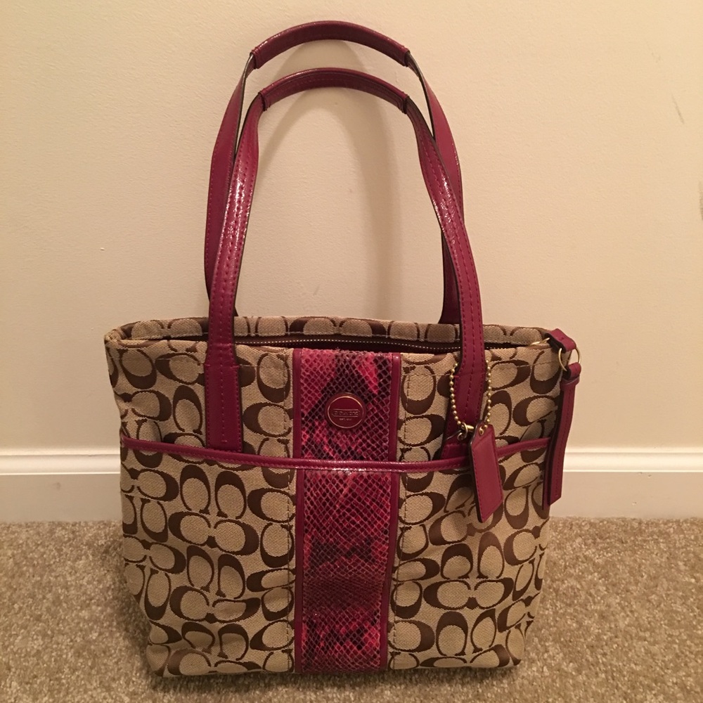 Coach purse